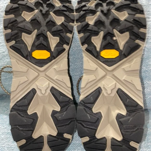 Hoka Women's Anacapa Low GTX Hiking Shoe - Waterproof - Size 9 - Picture 7 of 13